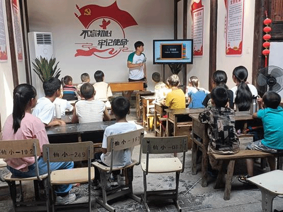 说明: 图示, 示意图 中度可信度描述已自动生成:ver1 说明: 图示, 示意图 中度可信度描述已自动生成:ver1